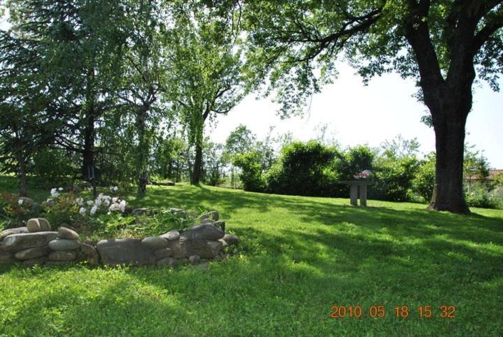 B&B La Vecchia Quercia Home Restaurant Форново-ди-Таро Экстерьер фото